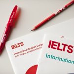 Du học Singapore có cần IELTS hay TOEFL không?