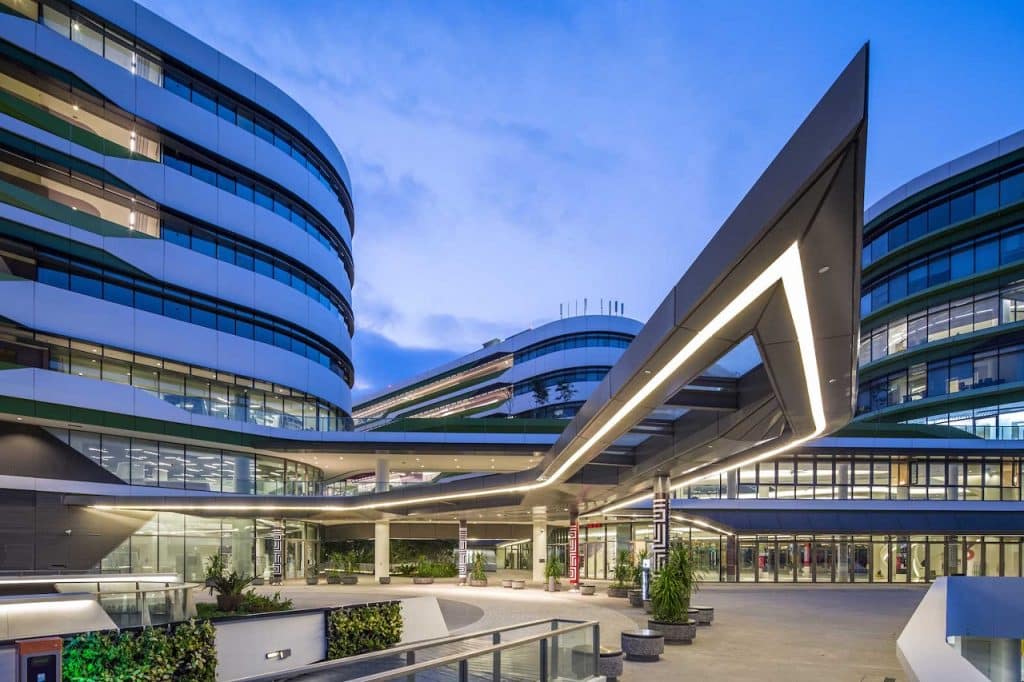Kinh nghiệm chuẩn bị hành trang đi du học: Đi du học Singapore cần mang theo những gì?